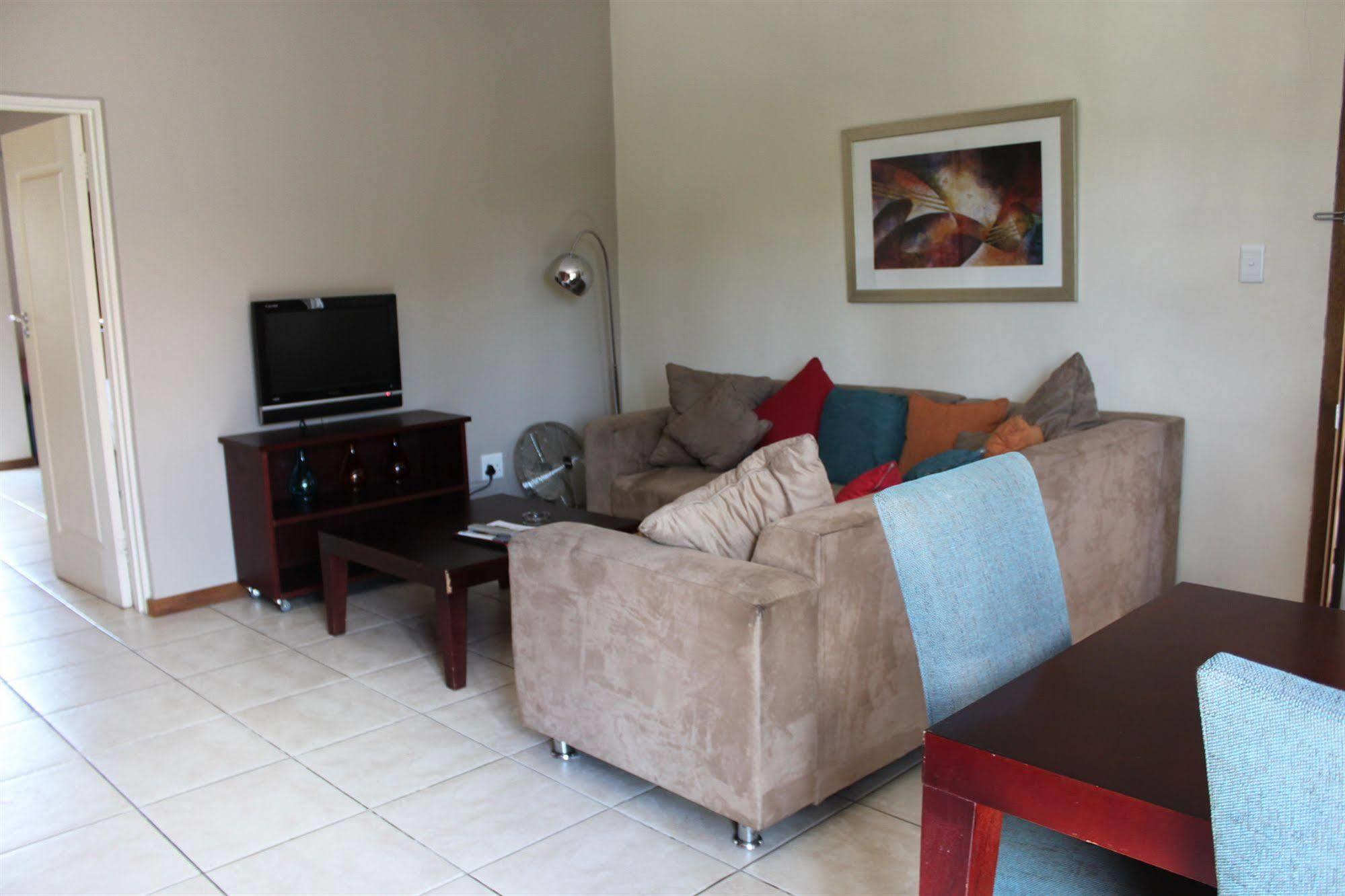 Faircity Grosvenor Gardens Pretoria-Noord Eksteriør billede